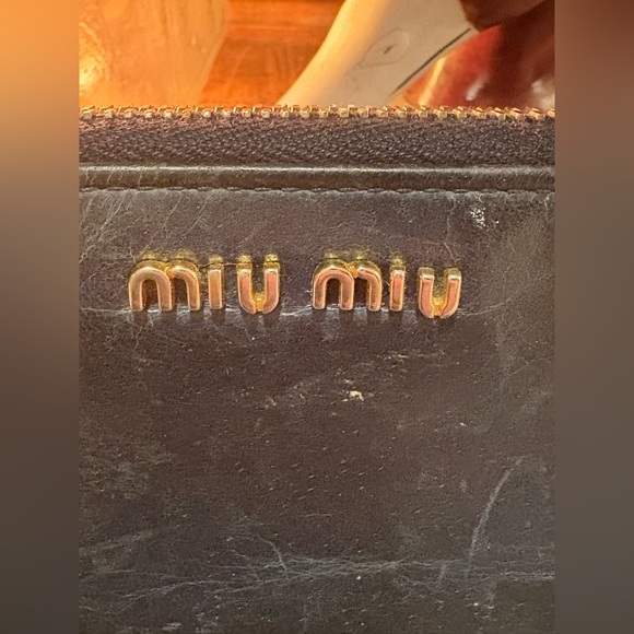 Miu miu wallet with dust bag. - Picture 4 of 14